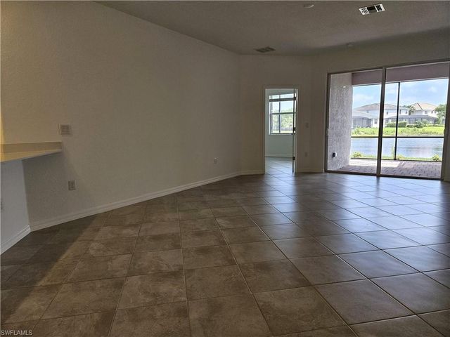 2167 Dragonfruit WAY, Naples, FL 34120