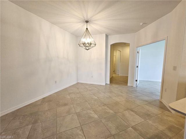 2167 Dragonfruit WAY, Naples, FL 34120