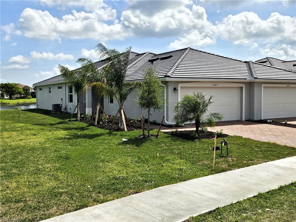 2167 Dragonfruit WAY, Naples, FL 34120