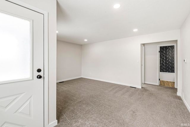 23420 Martin Avenue, Elkhart, IN 46517