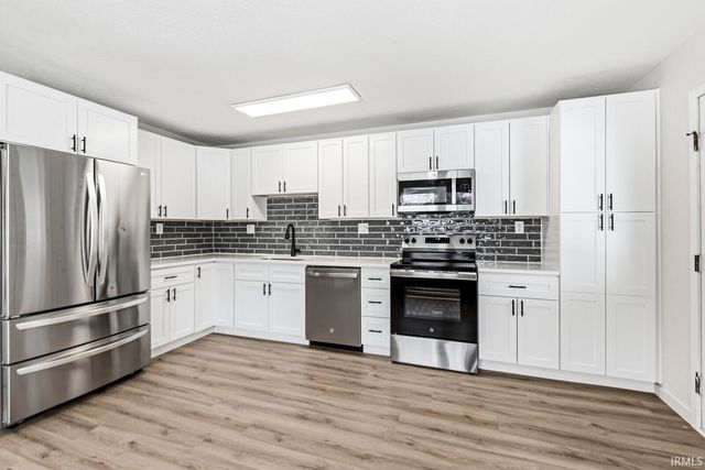 23420 Martin Avenue, Elkhart, IN 46517