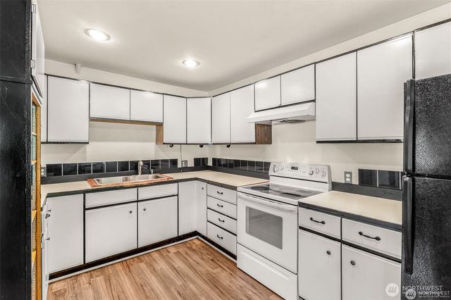 615 SW Camano Drive, Camano Island, WA 98282