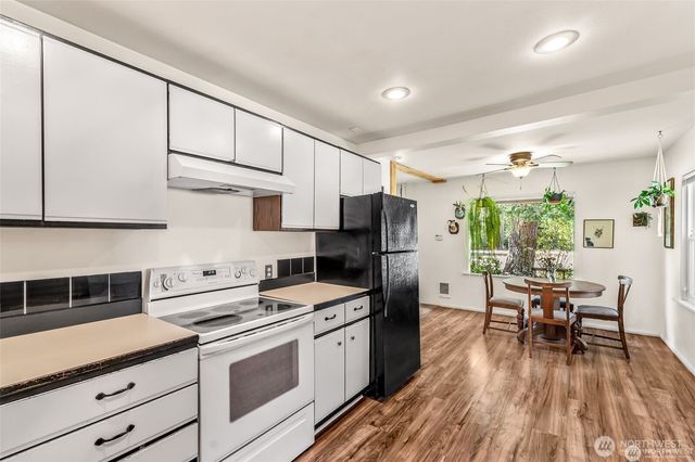 615 SW Camano Drive, Camano Island, WA 98282