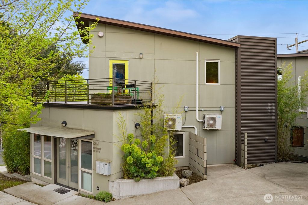 2331 E Madison Street, Seattle, WA 98112
