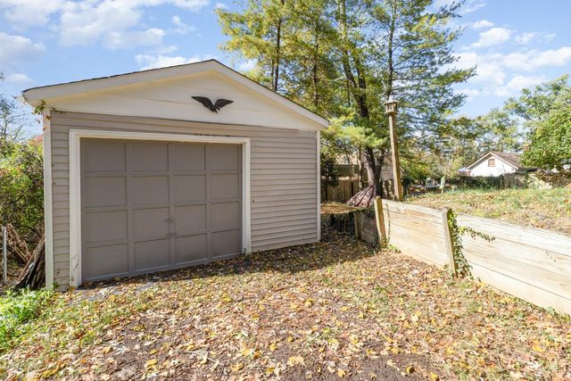 7027 Gracely Drive, Cincinnati, OH 45233