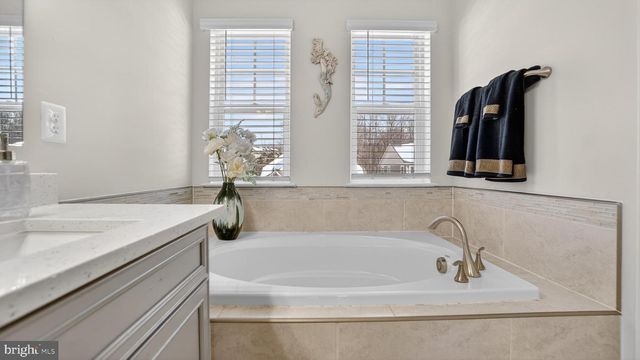 356 DALEVIEW DR, Glen Burnie, MD 21060