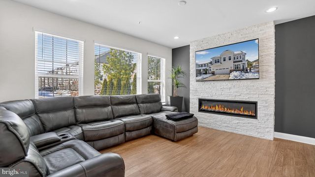 356 DALEVIEW DR, Glen Burnie, MD 21060