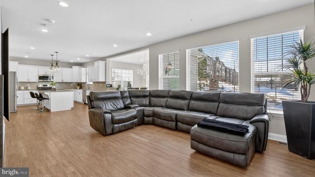 356 DALEVIEW DR, Glen Burnie, MD 21060