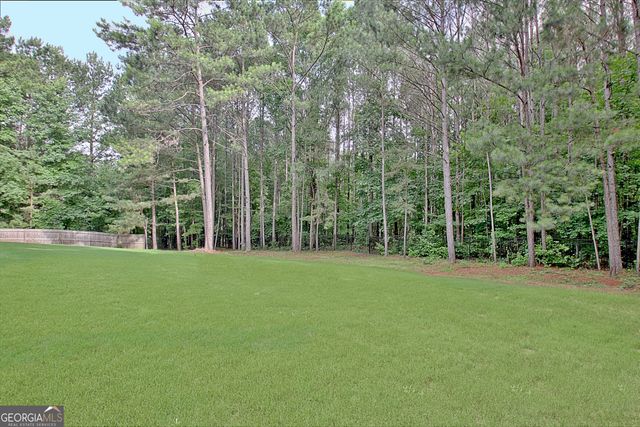 179 Timbercreek Estates Drive, Sharpsburg, GA 30277