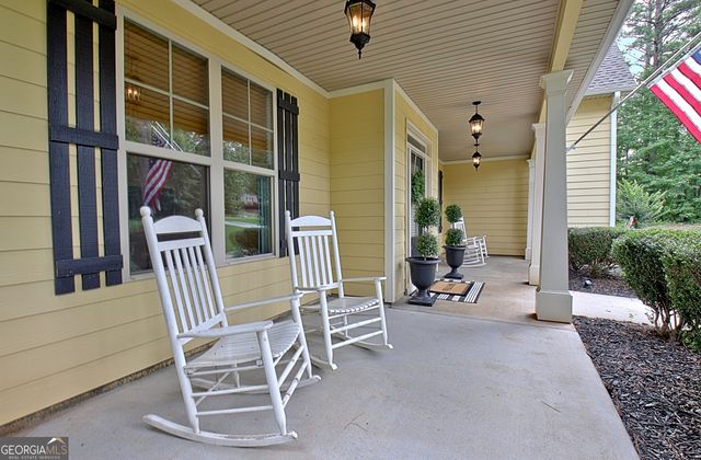 179 Timbercreek Estates Drive, Sharpsburg, GA 30277