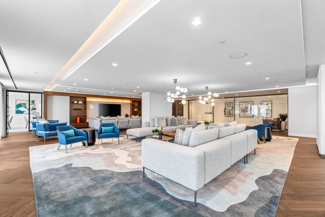 220 SE MIZNER Boulevard 904, Boca Raton, FL 33432