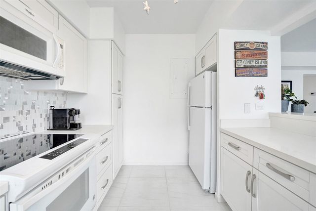 1900 S Ocean Drive 301, Fort Lauderdale, FL 33316