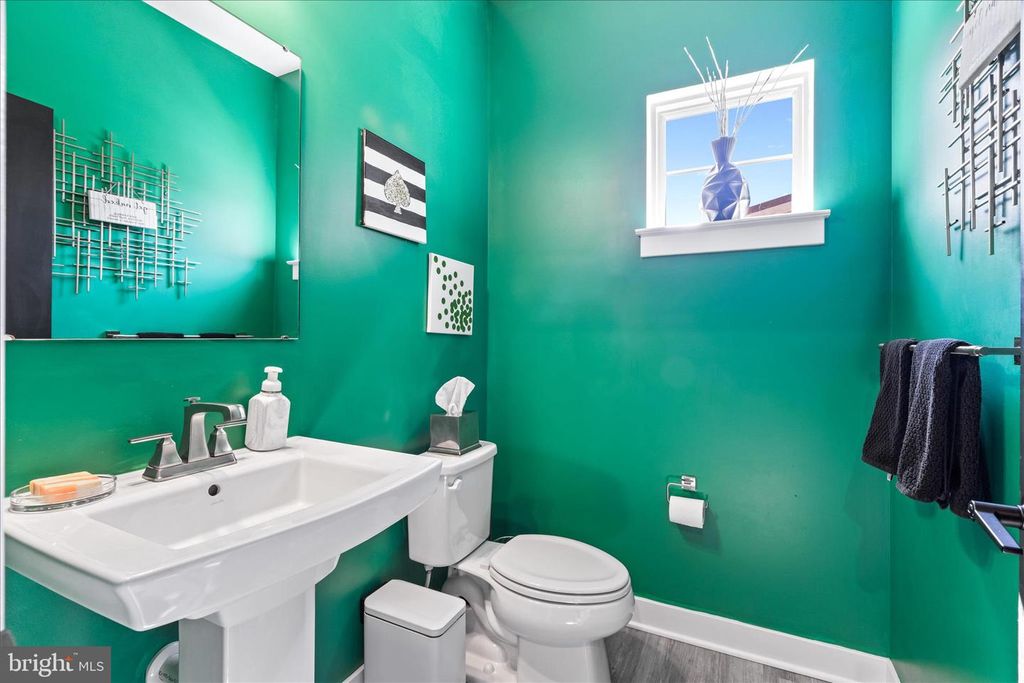 Image 10 of property listing at 6938 CARDOZO ST, New Market, MD 21774
