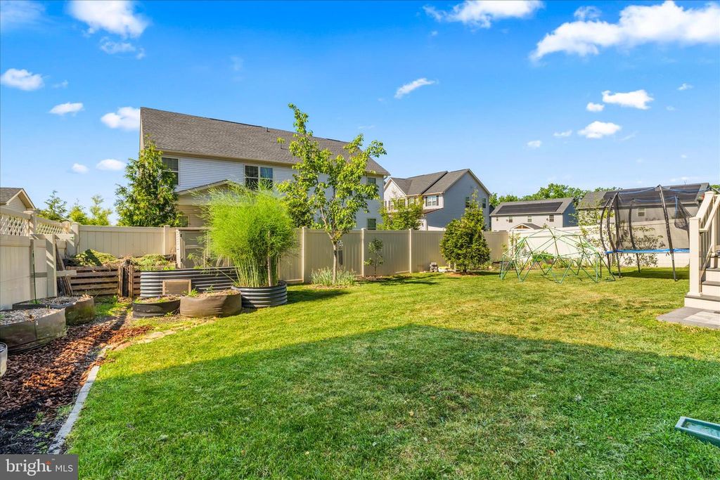 Image 30 of property listing at 6938 CARDOZO ST, New Market, MD 21774