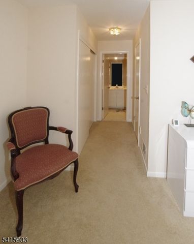 67 Sullivan Dr, West Orange Twp., NJ 07052