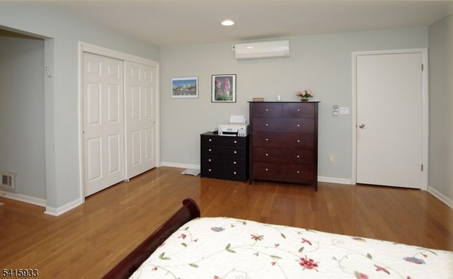 67 Sullivan Dr, West Orange Twp., NJ 07052