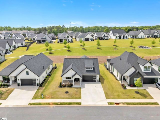 119 Winding Rock Road, Simpsonville, SC 29680