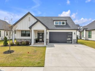 119 Winding Rock Road, Simpsonville, SC 29680