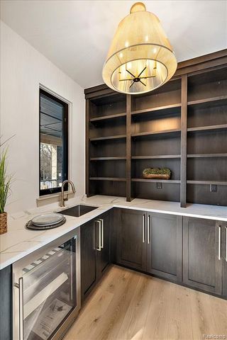 1597 Vista Drive, Oakland, MI 48363