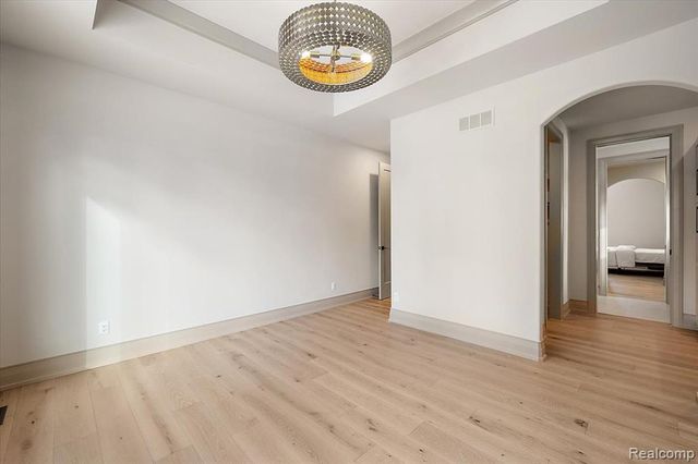 1597 Vista Drive, Oakland, MI 48363