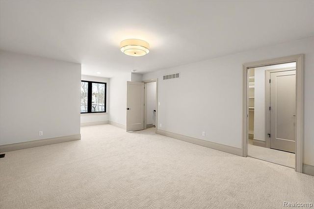 1597 Vista Drive, Oakland, MI 48363