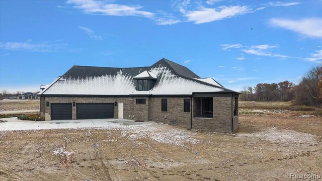 1597 Vista Drive, Oakland, MI 48363