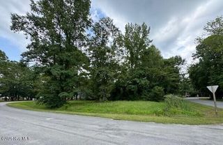 113 Channel Run Drive, New Bern, NC 28562