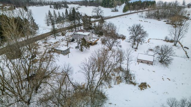 48600 Anchor Avenue, Stanchfield, MN 55080