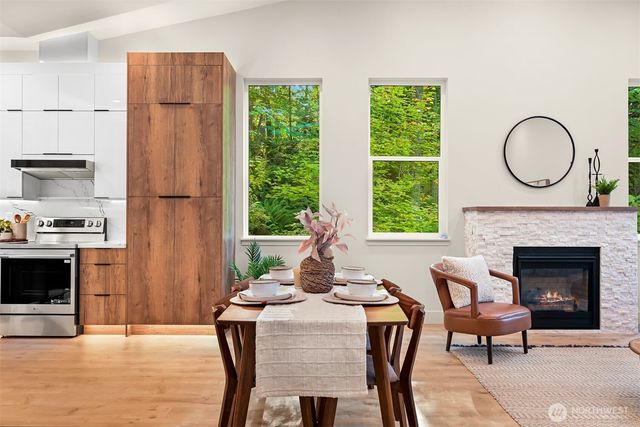13 Clematis Lane, Bellingham, WA 98229