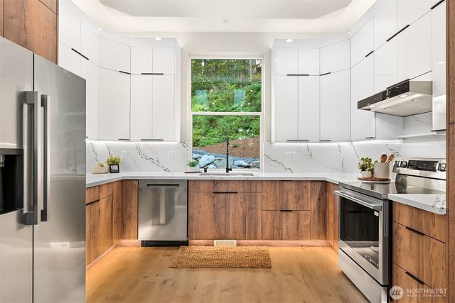 13 Clematis Lane, Bellingham, WA 98229