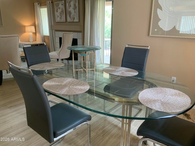 9745 N 95TH Street 130, Scottsdale, AZ 85258