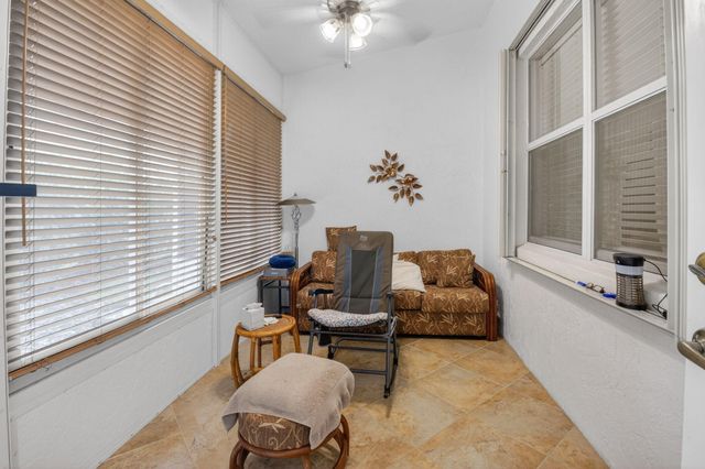 6248 Petunia Road, Delray Beach, FL 33484