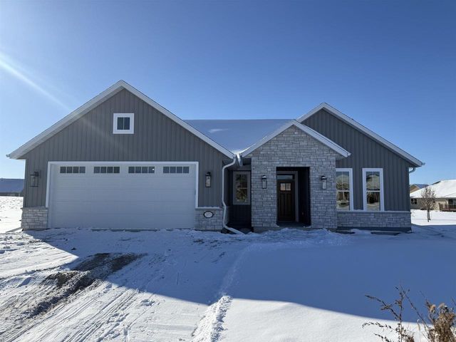 2973 GEORGETOWN PLACE, Menasha, WI 54952