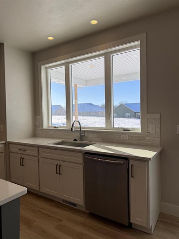 2973 GEORGETOWN PLACE, Menasha, WI 54952