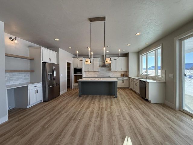 2973 GEORGETOWN PLACE, Menasha, WI 54952