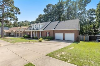 8017 Trout Creek Road, Fayetteville, NC 28304