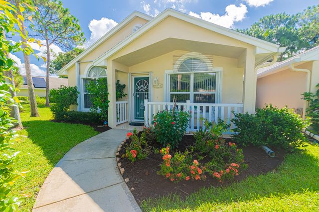 695 NW San Remo Circle, Port St. Lucie, Port St Lucie, FL 34986
