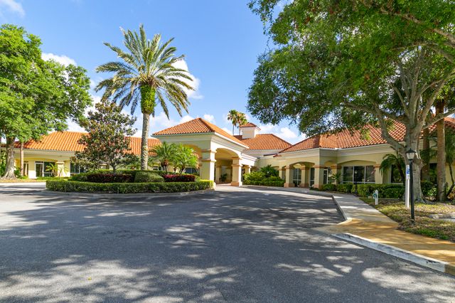 695 NW San Remo Circle, Port St. Lucie, Port St Lucie, FL 34986