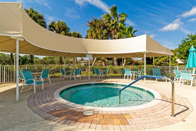 695 NW San Remo Circle, Port St. Lucie, Port St Lucie, FL 34986