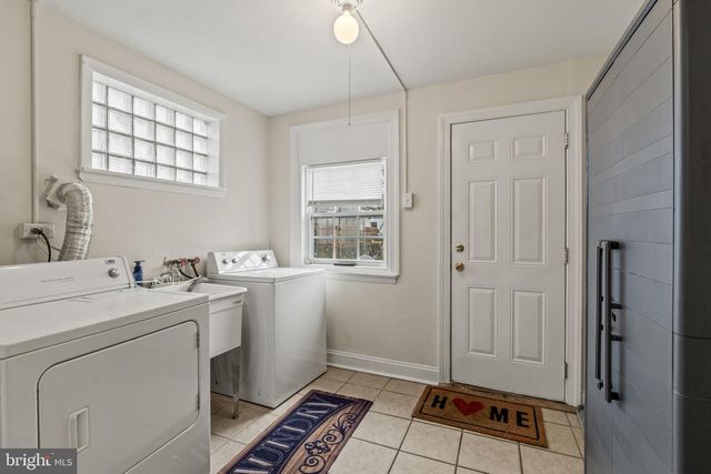 3436 INDIAN QUEEN LN, Philadelphia, PA 19129