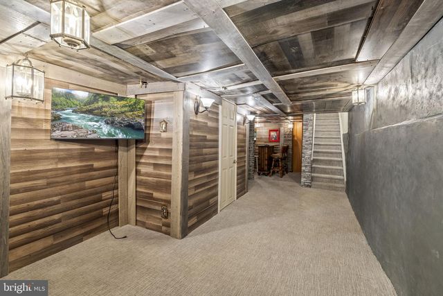 3436 INDIAN QUEEN LN, Philadelphia, PA 19129