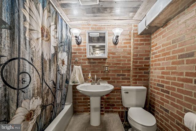 3436 INDIAN QUEEN LN, Philadelphia, PA 19129