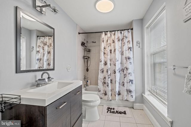 3436 INDIAN QUEEN LN, Philadelphia, PA 19129