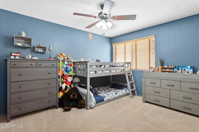 1255 W SEA SHELL Drive, Gilbert, AZ 85233