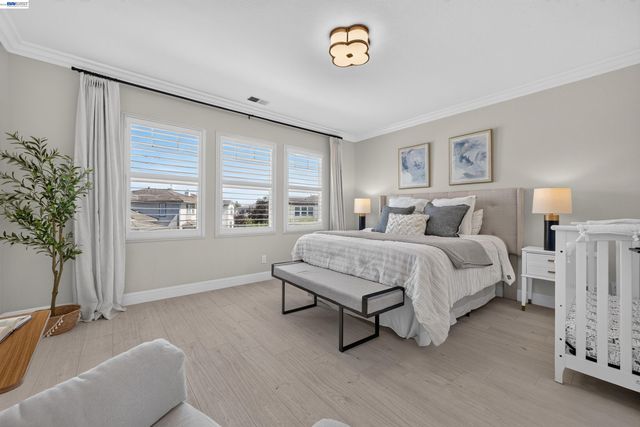2758 Sea Horse Ct, Hayward, CA 94545