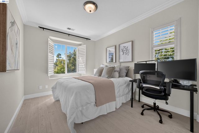 2758 Sea Horse Ct, Hayward, CA 94545