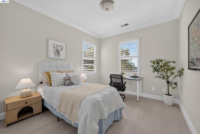 2758 Sea Horse Ct, Hayward, CA 94545