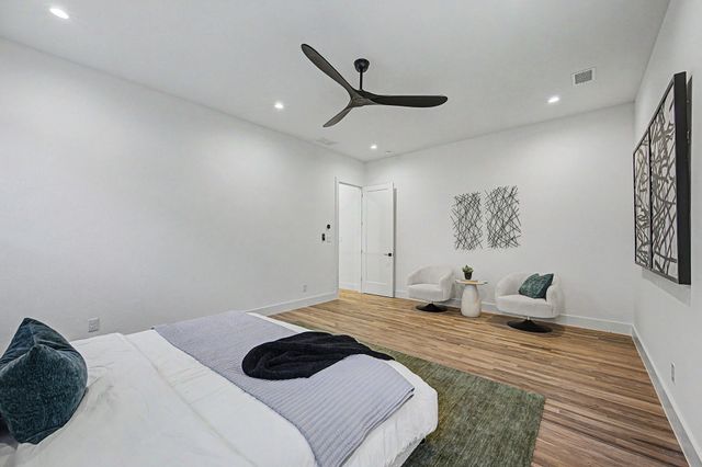 5811 Hudson Street, Dallas, TX 75206