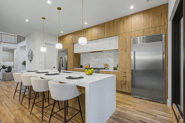 5811 Hudson Street, Dallas, TX 75206