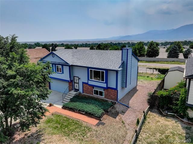 5230 Bradley Circle, Colorado Springs, CO 80911